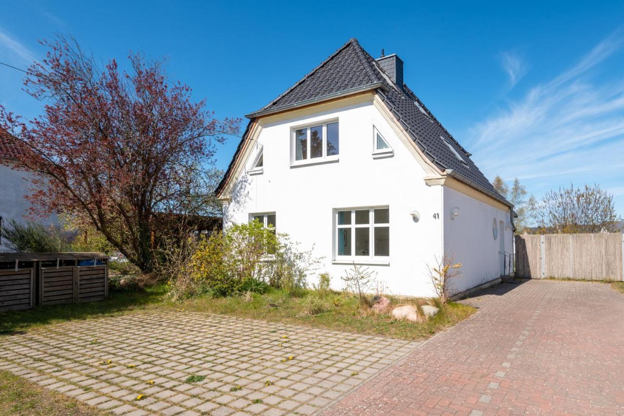 Ferienwohnung Brombeere Mit Grossem Garten Und Balkon 格拉尔-米里茨 外观 照片